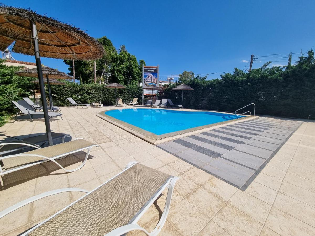 Shades Of Blue Apartment Larnaca Buitenkant foto